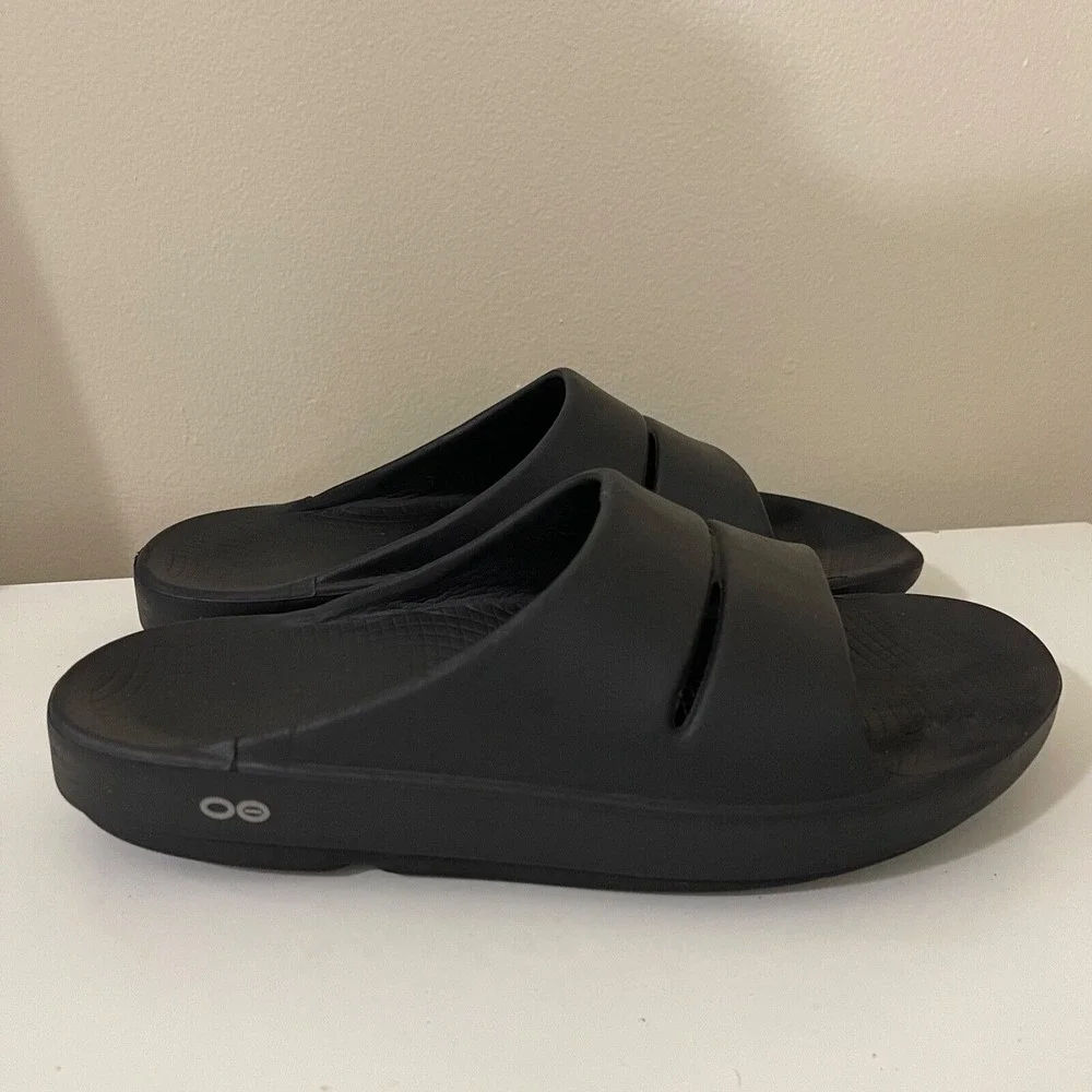 Oofos‎ Ooahh Mens 9 Womens 11 Slip On Sport Recovery Slide Sandals Black Casual